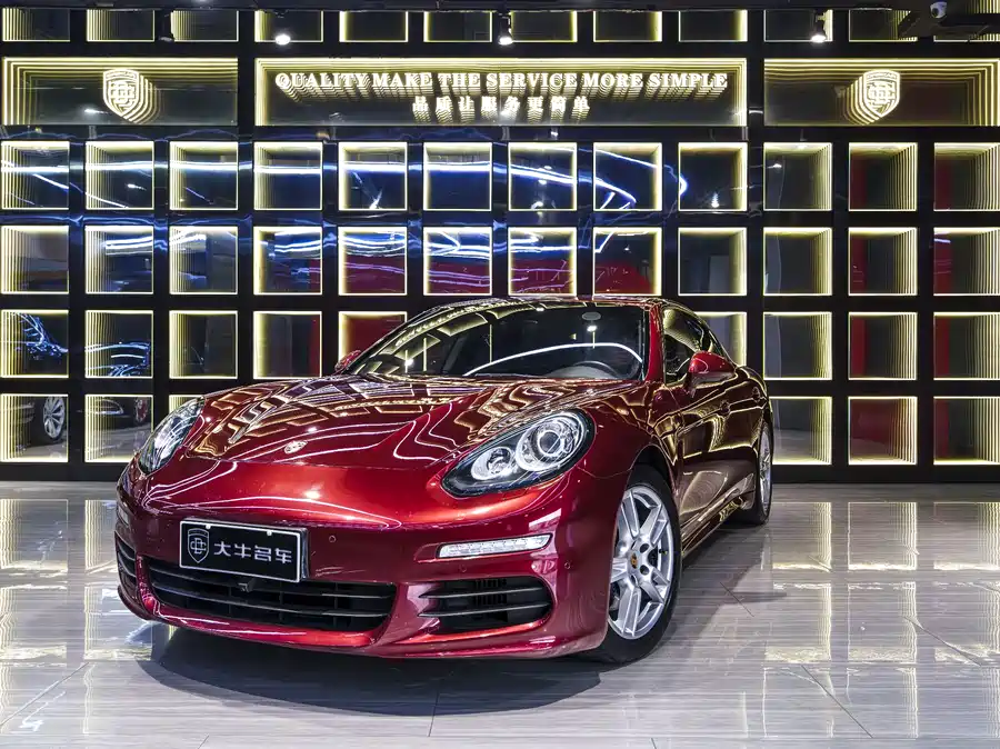 2014 Porsche Panamera 3.0T