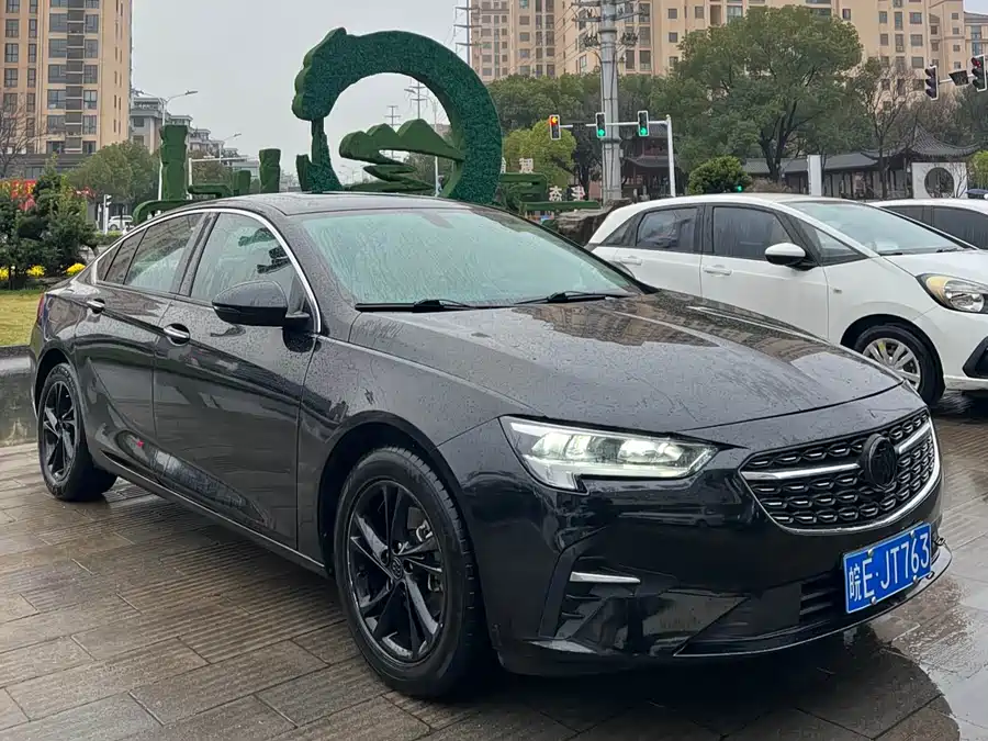 2021 Buick Regal 552T Elite