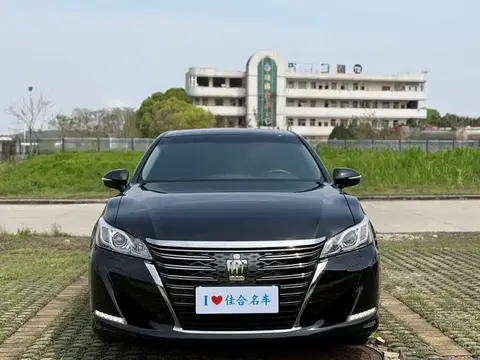 2019 Toyota Crown 2.0T Fashion