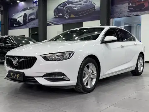 2018 Buick Regal 20T Elite