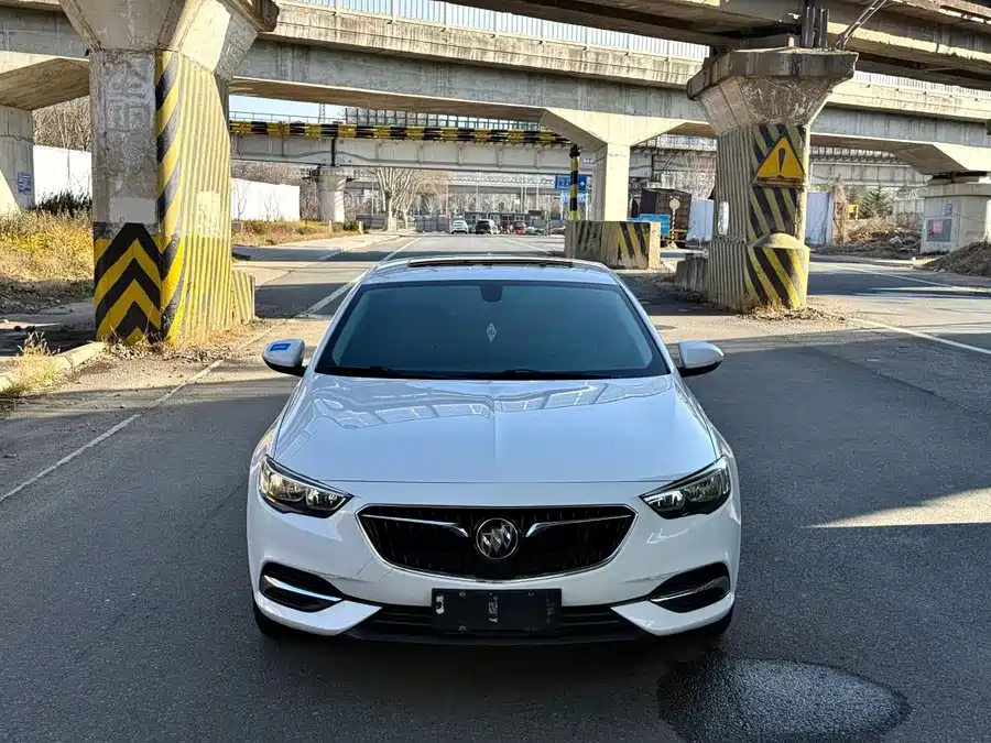 2019 Buick Regal 20T Elite National VI