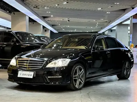 2011 Mercedes-Benz S-Class AMG S 65