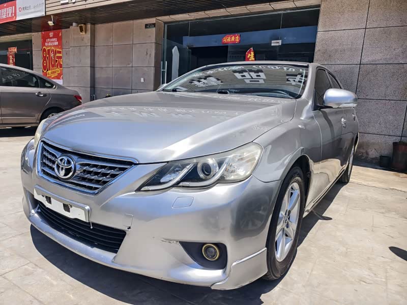 2012 Toyota Reiz