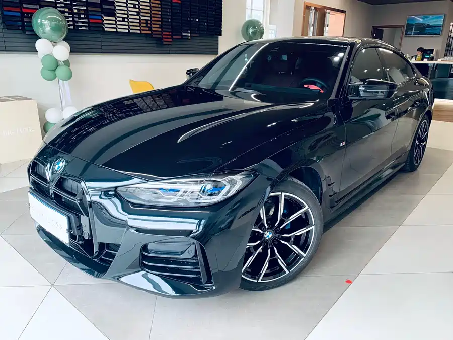 2024 BMW 4 Series 425i Gran Coupe M Sport Night