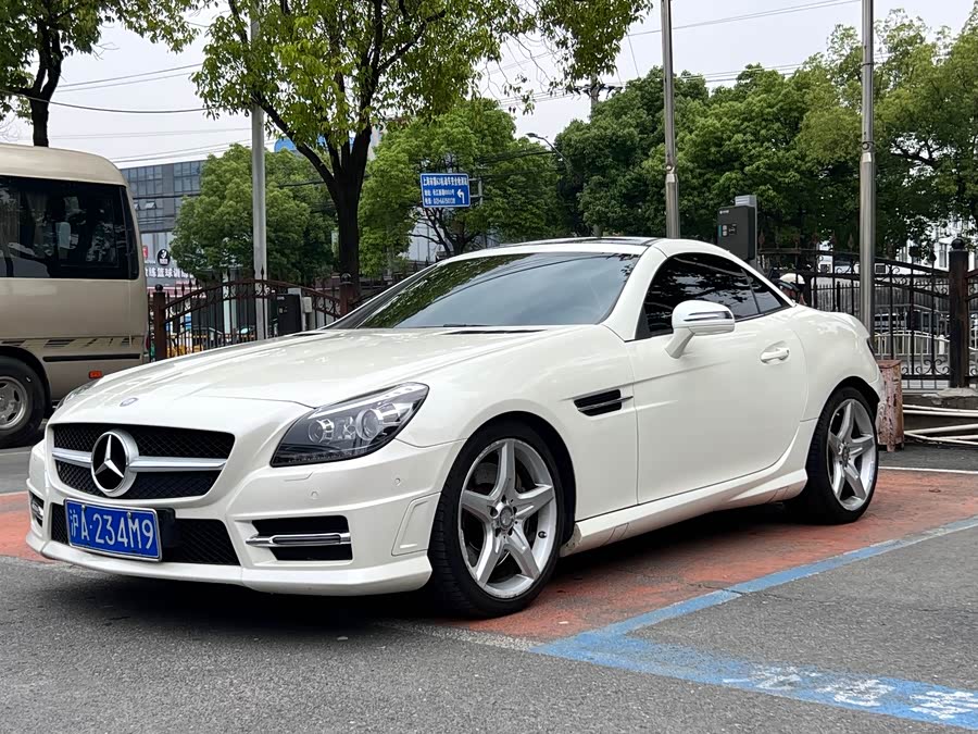 2013 Mercedes-Benz SLK 200 Luxury Sport