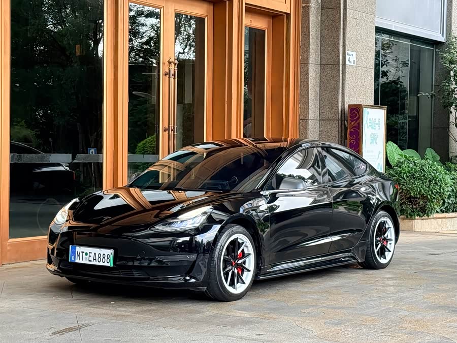 2019 Tesla Model 3 Long Range RWD