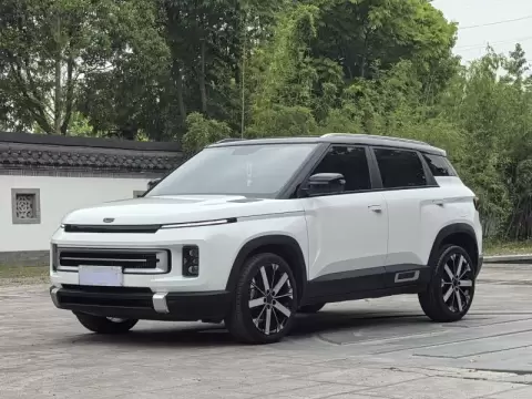 2023 Geely ICON