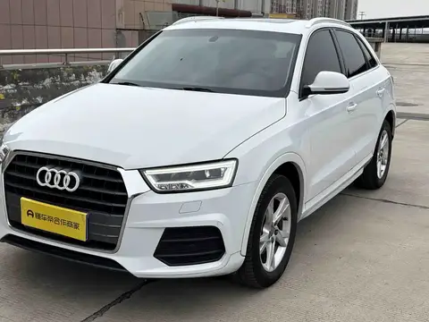 2018 Audi Q3 30 TFSI Fashion