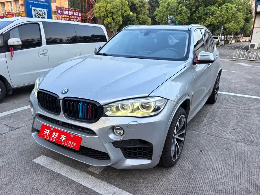 2017 BMW X5 xDrive35i Leading