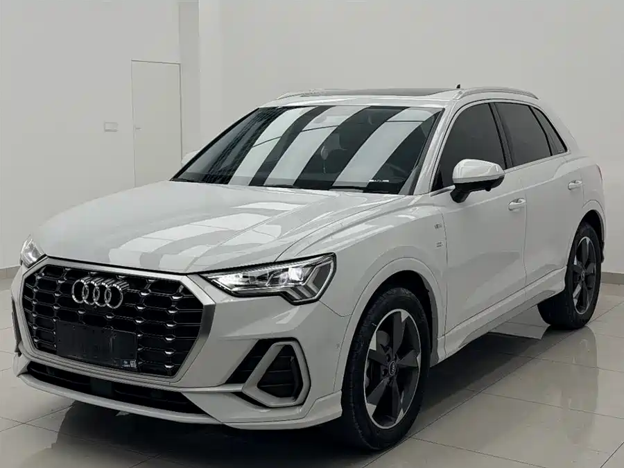 2022 Audi Q3 35 TFSI Sporty Dynamic