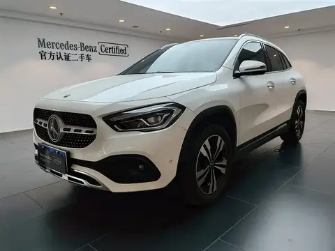 2021 Mercedes-Benz GLA 200