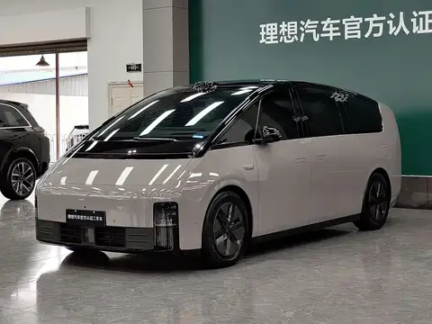 2024 Li Auto MEGA Ultra