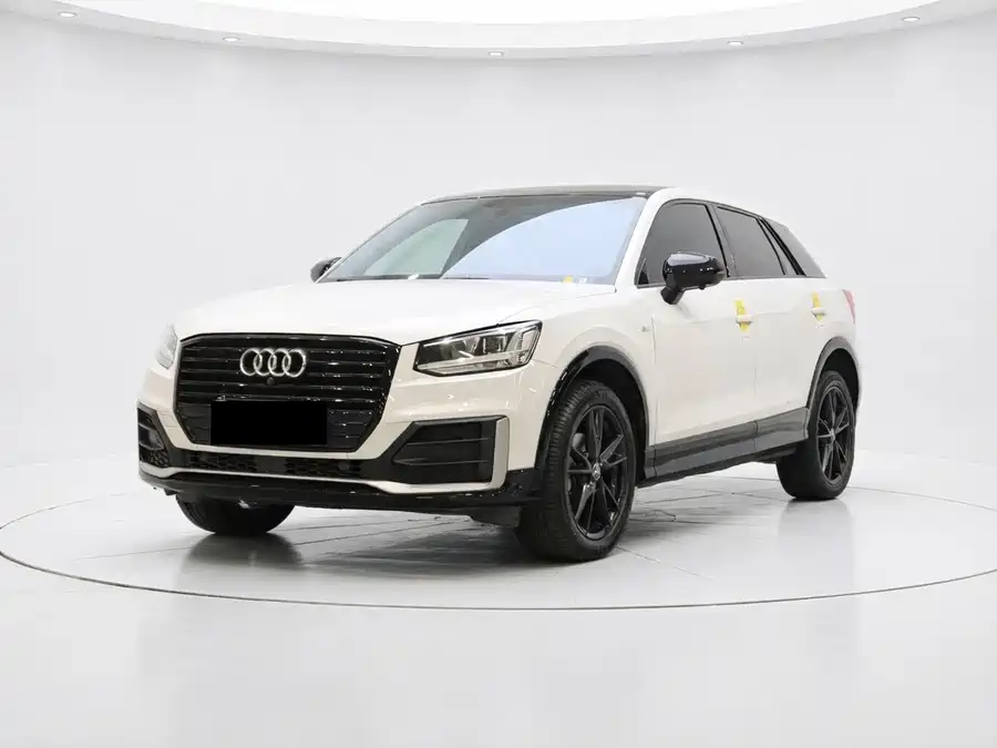 2021 Audi Q2L 35 TFSI Dynamic