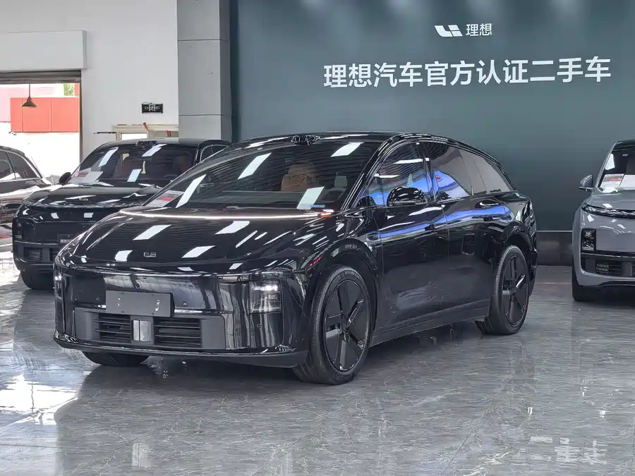 2025 Li Auto i6 Standard RWD