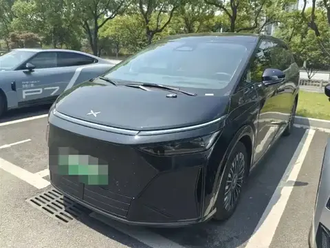 2026 Xpeng X9 EREV 1602 Ultra