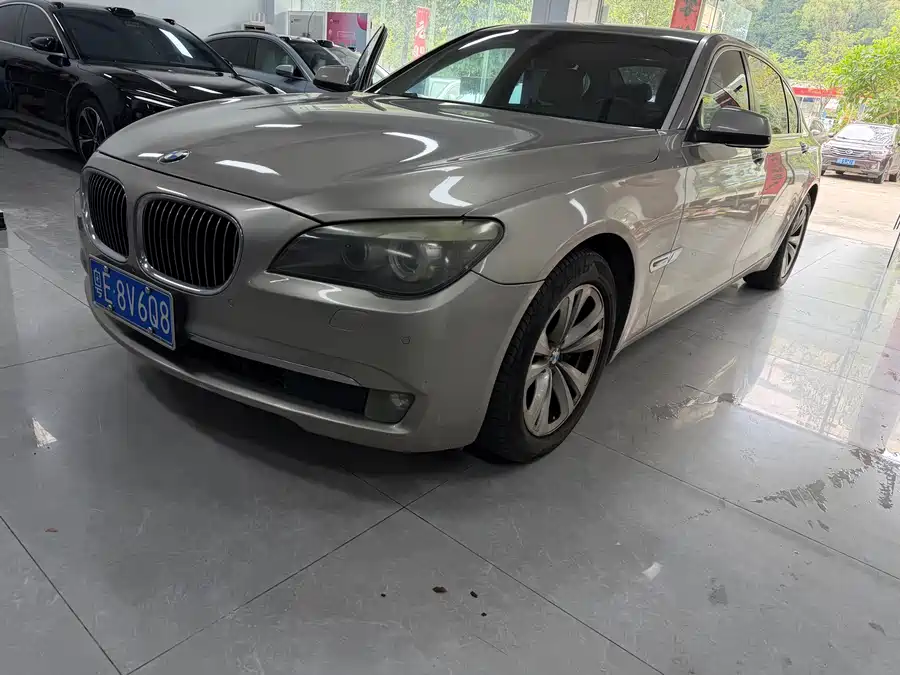 2011 BMW 730Li Elegance