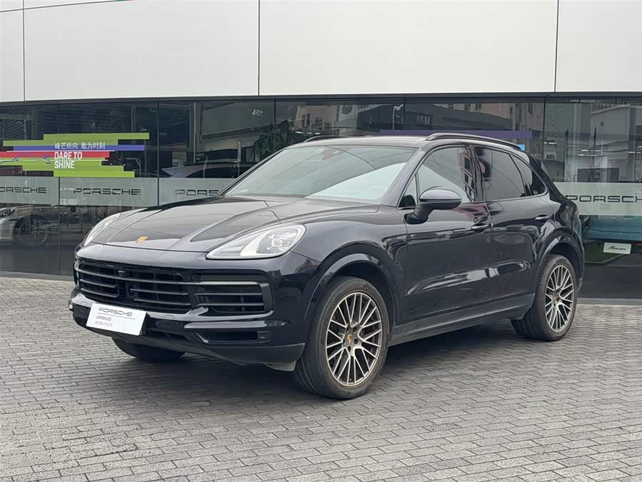 2023 Porsche Cayenne 3.0T Platinum Edition
