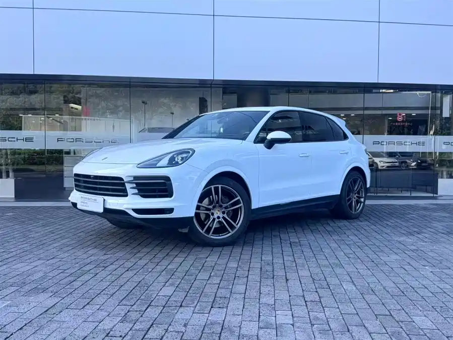 2023 Porsche Cayenne 3.0T Platinum Edition