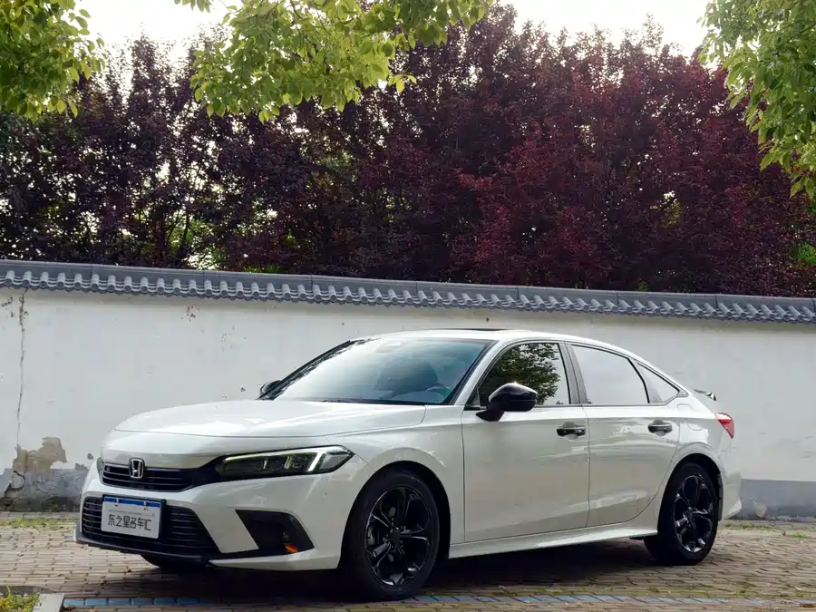 2023 Civic 240TURBO CVT Momentum
