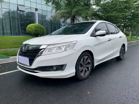 2017 Honda Crider 1.8L CVT Comfort Special Edition