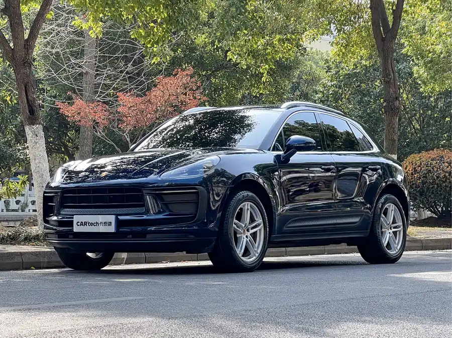 2022 Porsche Macan 2.0T