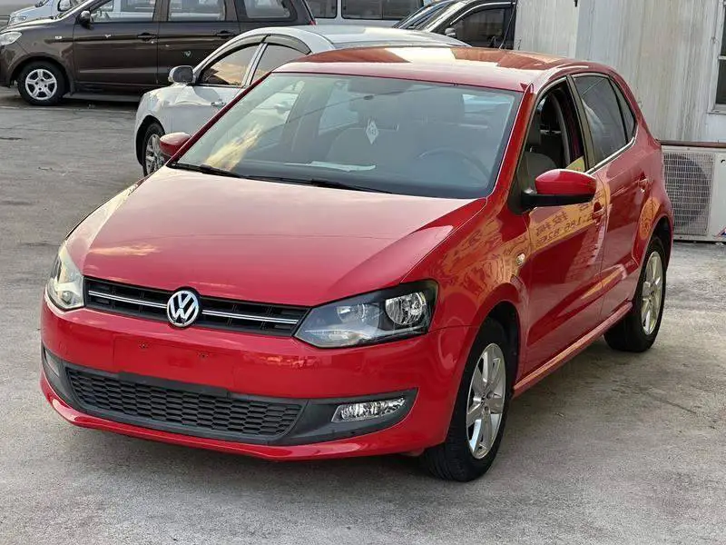 Polo 2013 1.6L Automatic Comfort Edition
