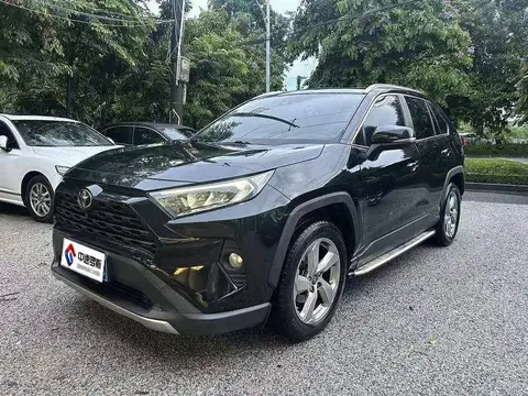RAV4 Rongfang 2020 2.0L CVT 2WD Fashion Edition
