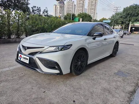Camry 2023 2.0S Knight Edition