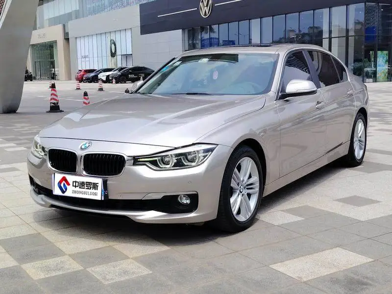 BMW 3 ซีรีส์ 2016 320Li Fashion Edition