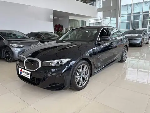 BMW i3 2022 eنظام الدفع 35 L