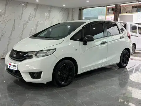 Fit 2016 1.5L LXS CVT Comfort Sunroof Edition