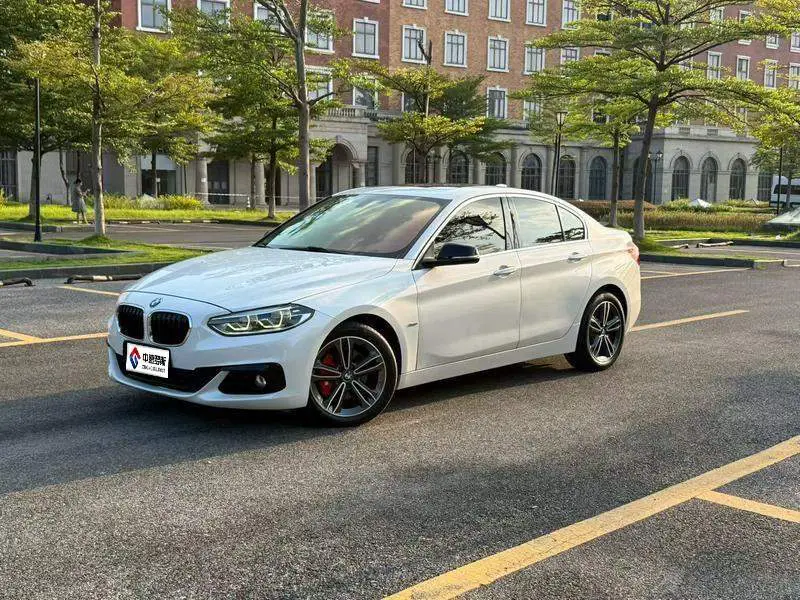 BMW 1 Series 2018 118i Sports