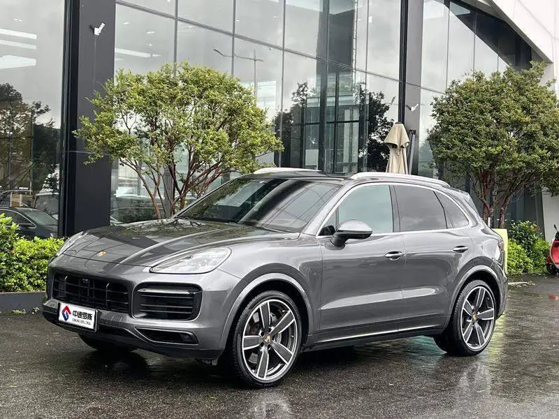 Cayenne 2022 Cayenne S 2.9T Platinum Edition