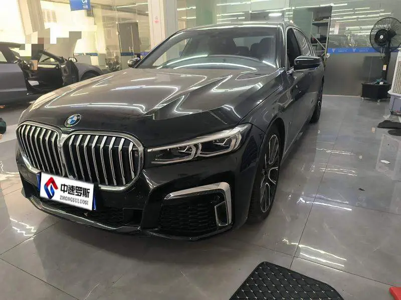 BMW 7 Série 2019 740Li Leading Luxury Package
