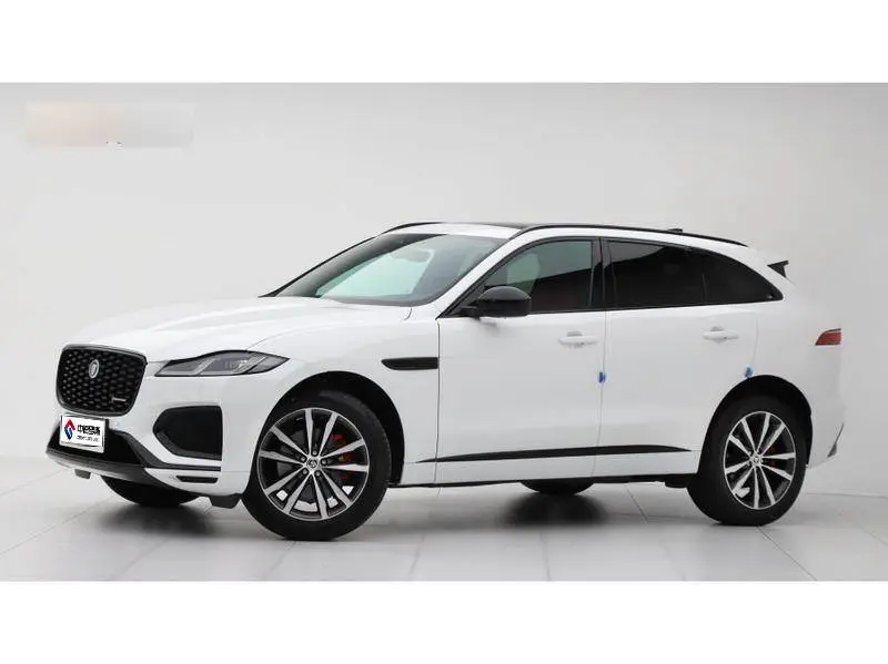 Jaguar E-PACE 2024 R-DYNAMIC SE BLACK