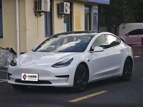 Modelo 3 2019 Standard Range RWD Upgraded Edition