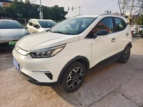 Yuan Pro 2023 401KM Luxury รุ่น