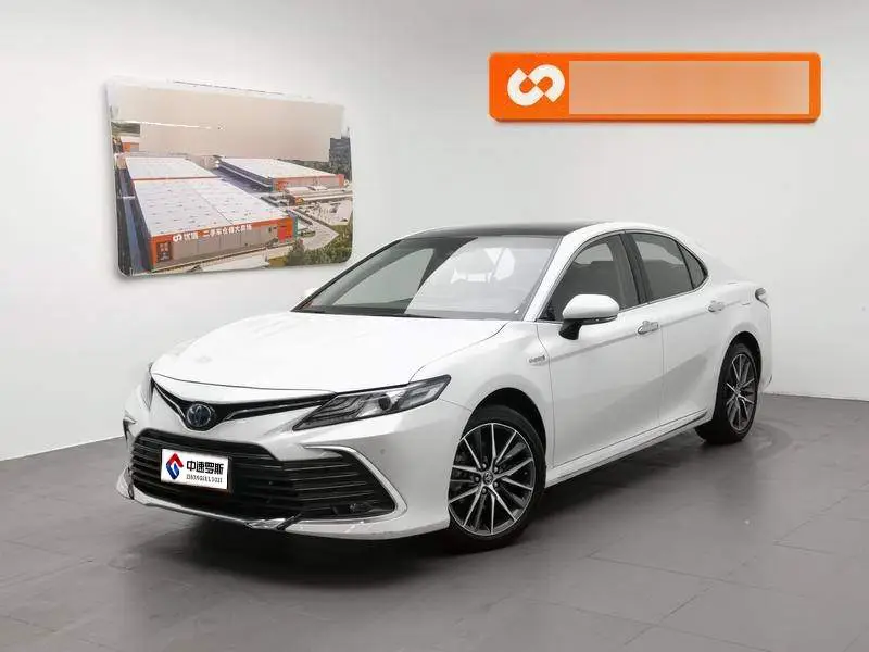 Camry 2023 2.5G Deluxe Edition