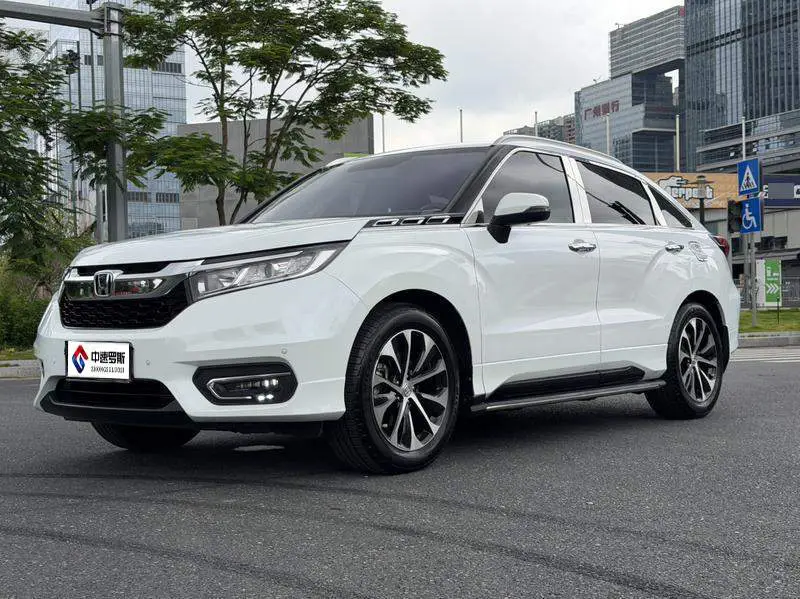 Crown Road 2017 240TURBO 2WD Elite Edition