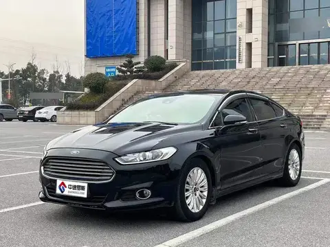 Mondeo 2013 2.0L GTDi200 Fashion รุ่น
