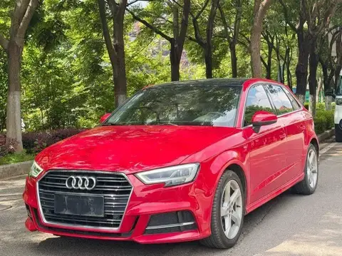 Audi A3 2019 Sportback 35 TFSI Fashionable National V