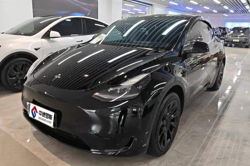 Модель Y 2022 facelifted rear-wheel drive version