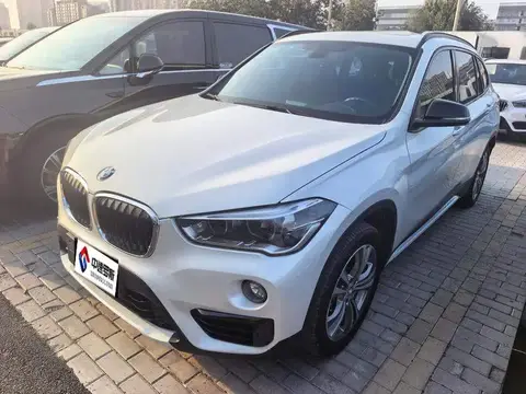 BMW X1 2019 sระบบขับเคลื่อน18Li Premium Edition