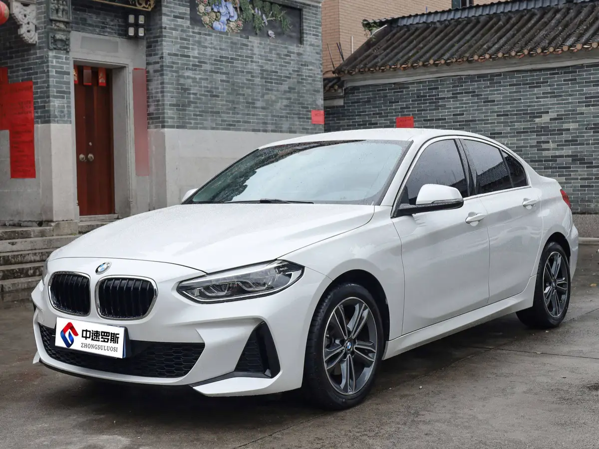 BMW 1 Series 2022 120i M Sport