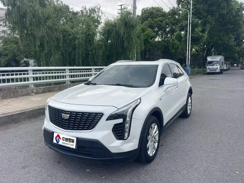 Cadillac XT4 2018 28T 2WD Technology الطراز