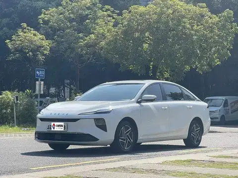 Roewe D6 2025 520กม. Premium Edition