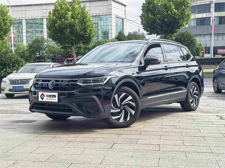 Tiguan L 2025 Outstanding Model 300TSI Automatic 2WD Dragon Edition