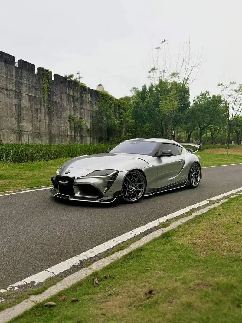 SUPRA 2022 GR SUPRA 3.0T Mountain Gray Limited Edition