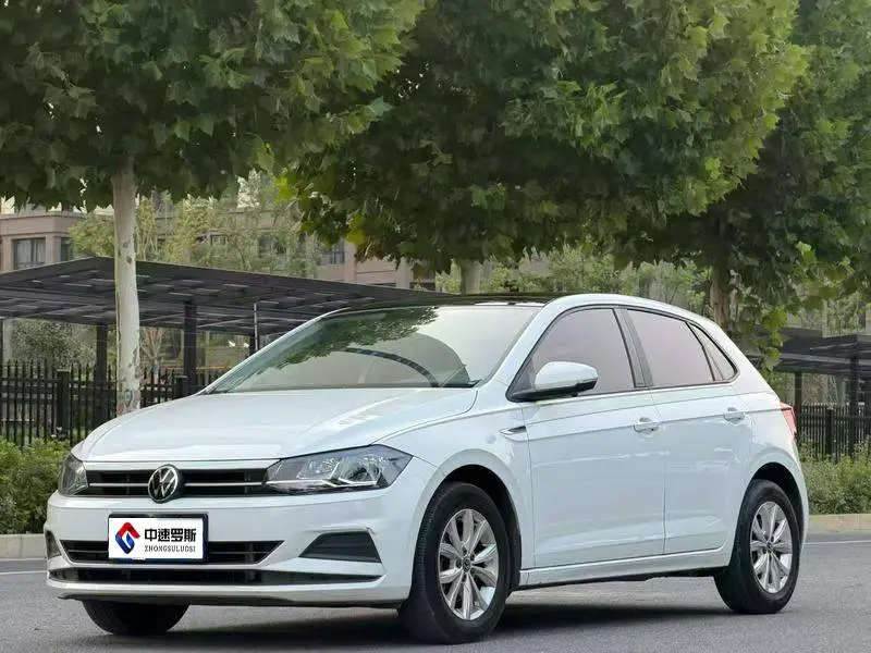 Polo 2023 Plus 1.5L Automatic Colorful Technology Edition