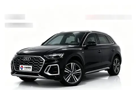 Audi Q5L 2023 40T Luxury Dynamic รุ่น